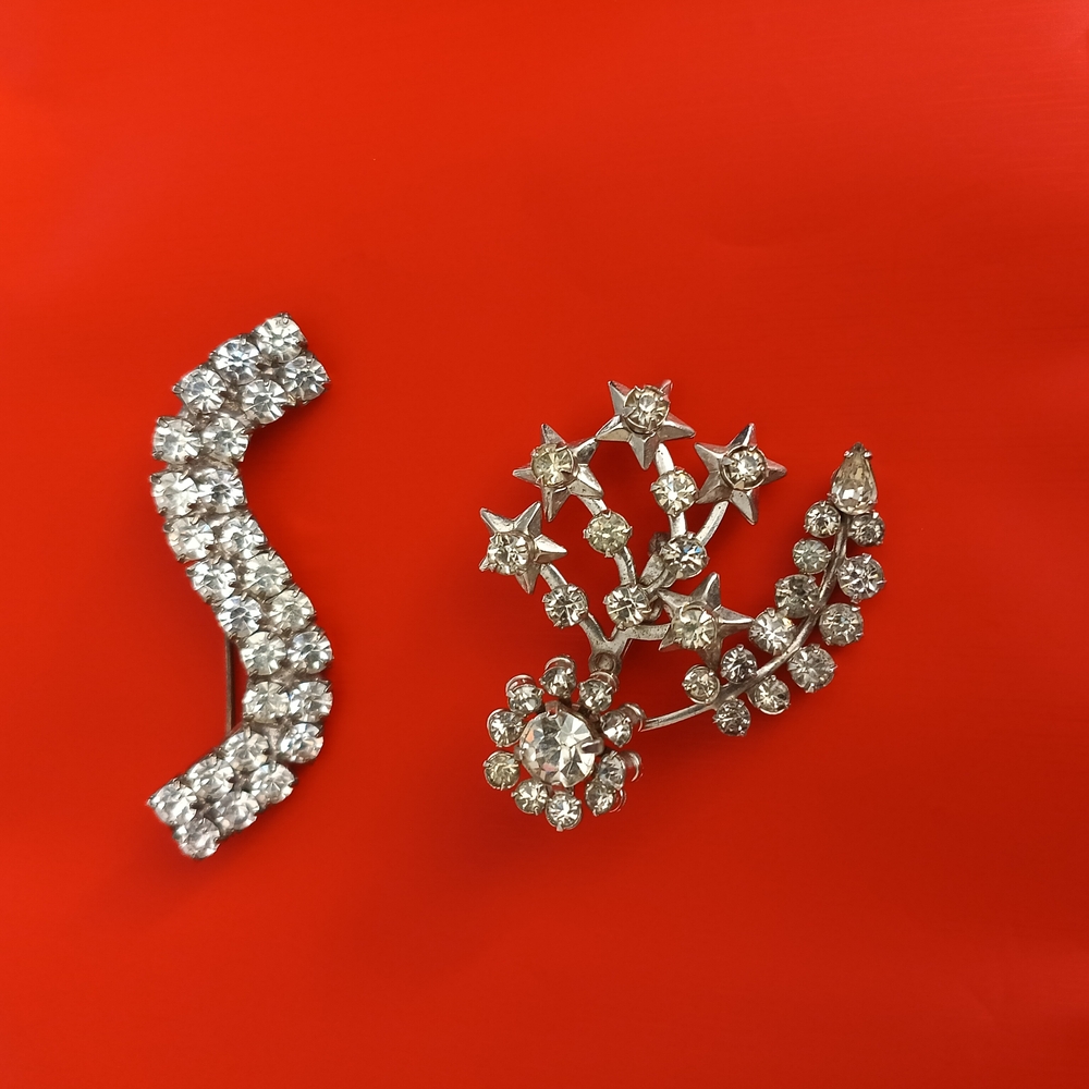 Elegant Silver Crystal Brooch Set
